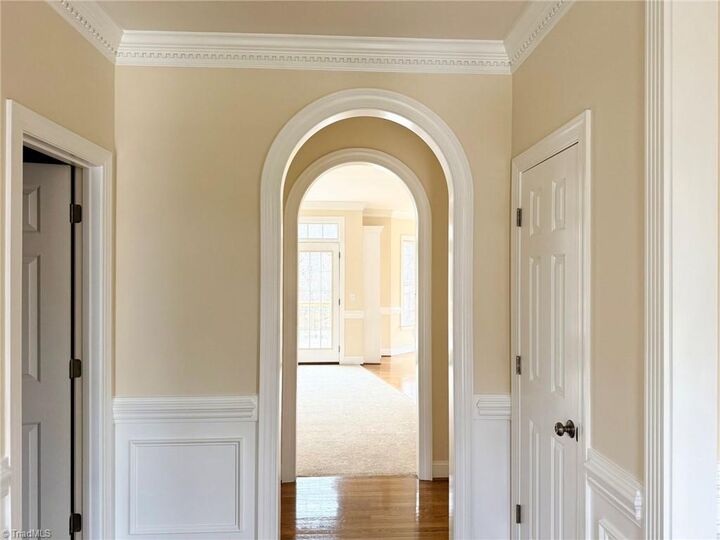 Property Photo:  413 Susanna Drive  NC 27284 