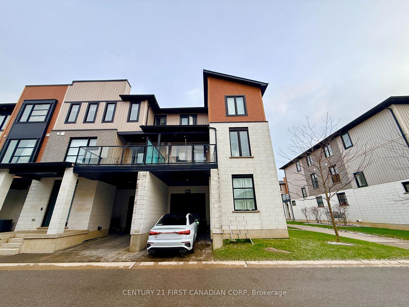 Photo de la propriété:  941 Battery Park 941  ON N6H 0J7 