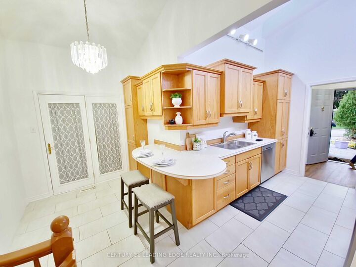 Photo de la propriété: 50 Barrydale Crescent ON N6G 2X4