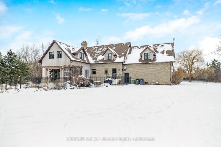 Photo de la propriété:  14294 Winston Churchill Boulevard  ON L7C 3E8 