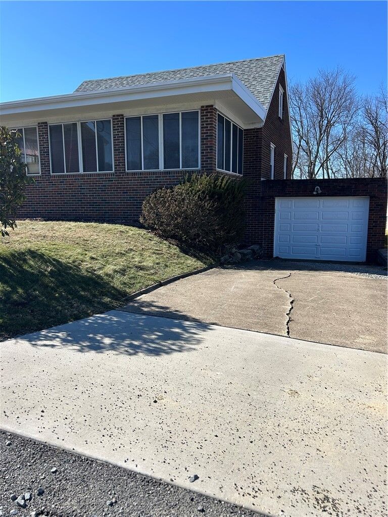 Property Photo: 314 Terrace PA 15135