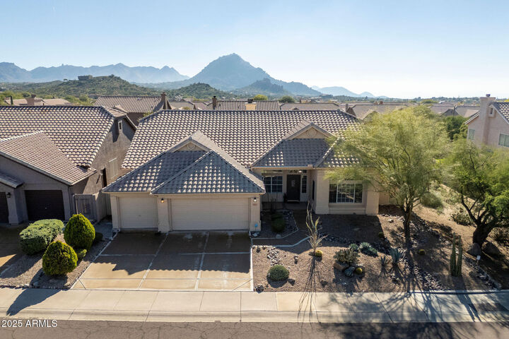 Property Photo:  11149 E White Feather Lane  AZ 85262 