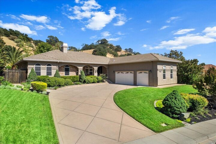 Property Photo:  6041 N Vine Street  CA 95688 