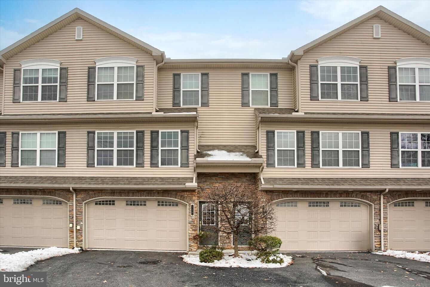 Property Photo:  110 Old Schoolhouse Lane  PA 17055 