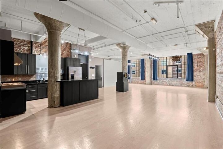 Property Photo: 434 Marietta Street NW 301 GA 30313