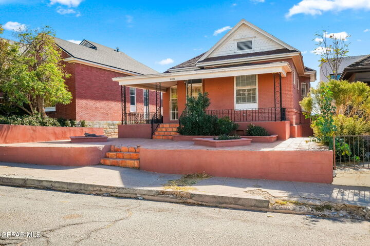 Property Photo: 608 Stewart Court TX 79902