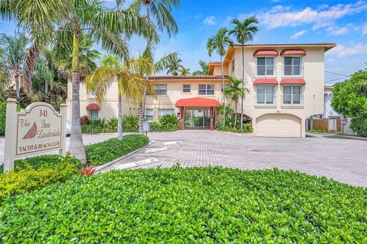 Property Photo:  341 N Birch Rd 204  FL 33304 