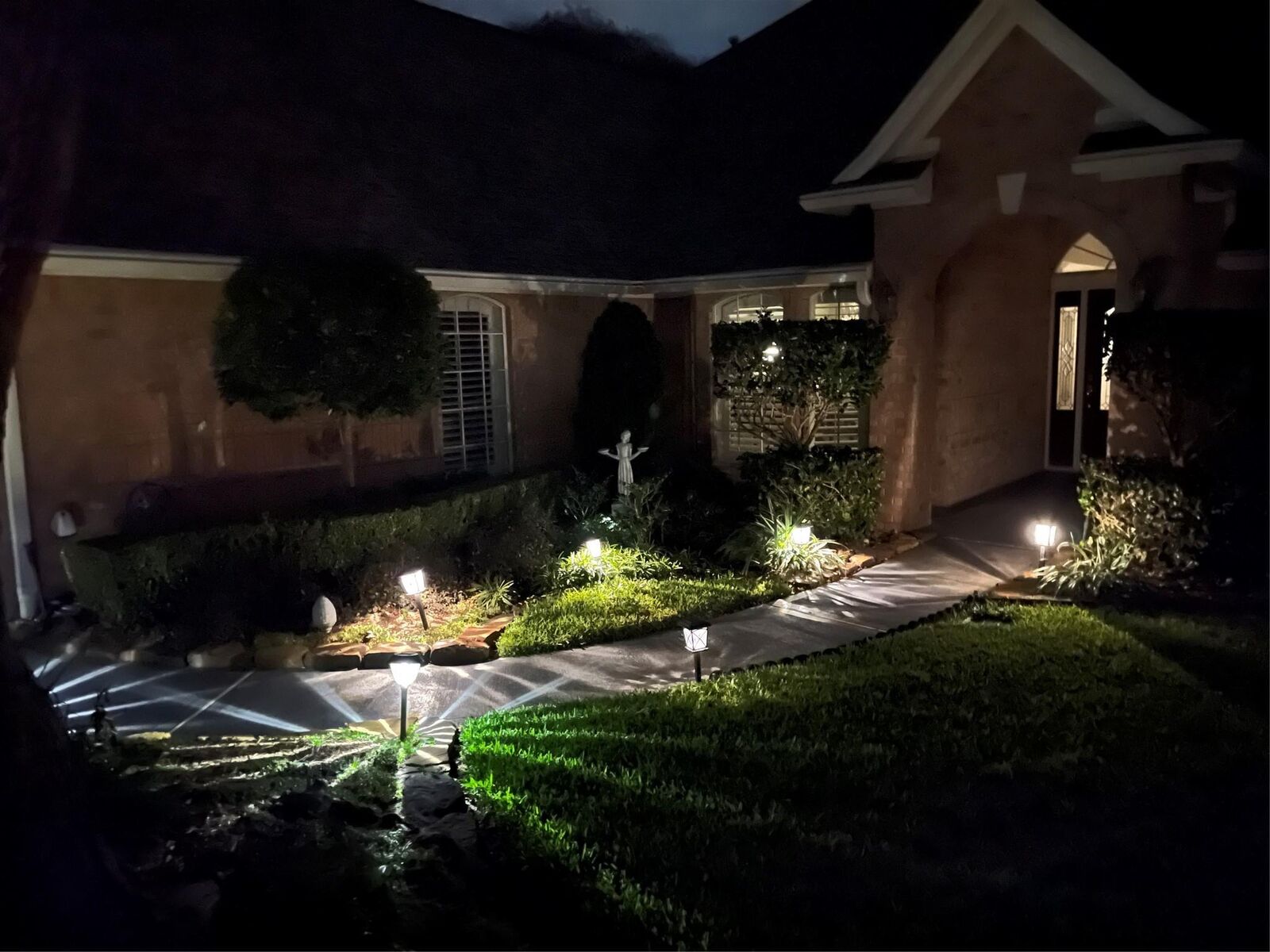 Property Photo:  107 W Lake Street  TX 77356 