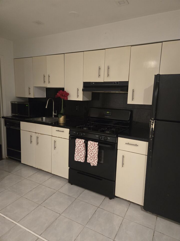 Property Photo:  603 55th St 312  NJ 07093 