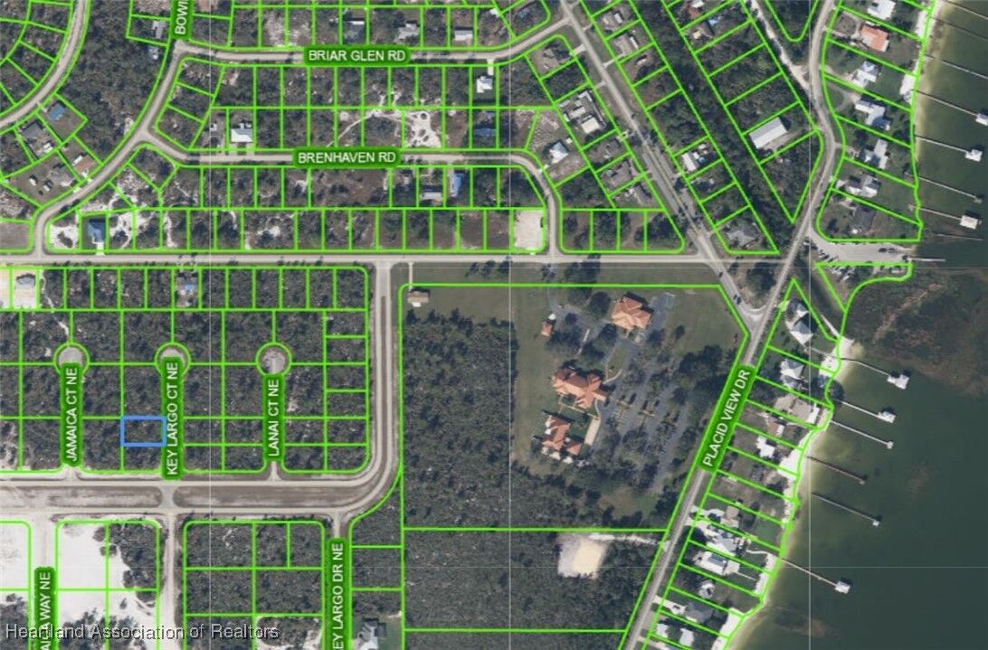 Property Photo:  102 Key Largo Court NE  FL 33852 