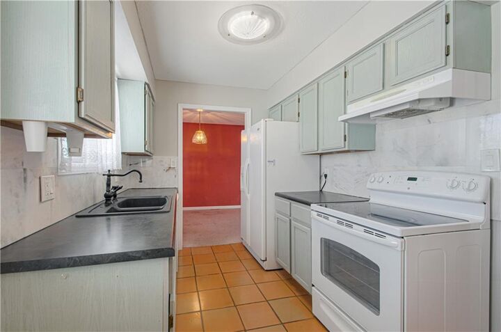 Property Photo:  15115 Gardner West Road  KS 66030 