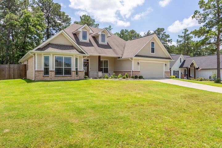 Property Photo:  181 Rustic Pines Dr.  TX 75904 