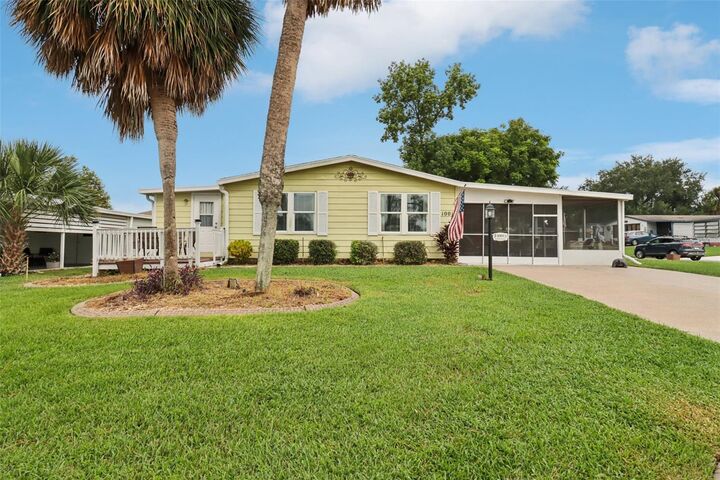 Property Photo: 1001 Matthew Avenue FL 32159