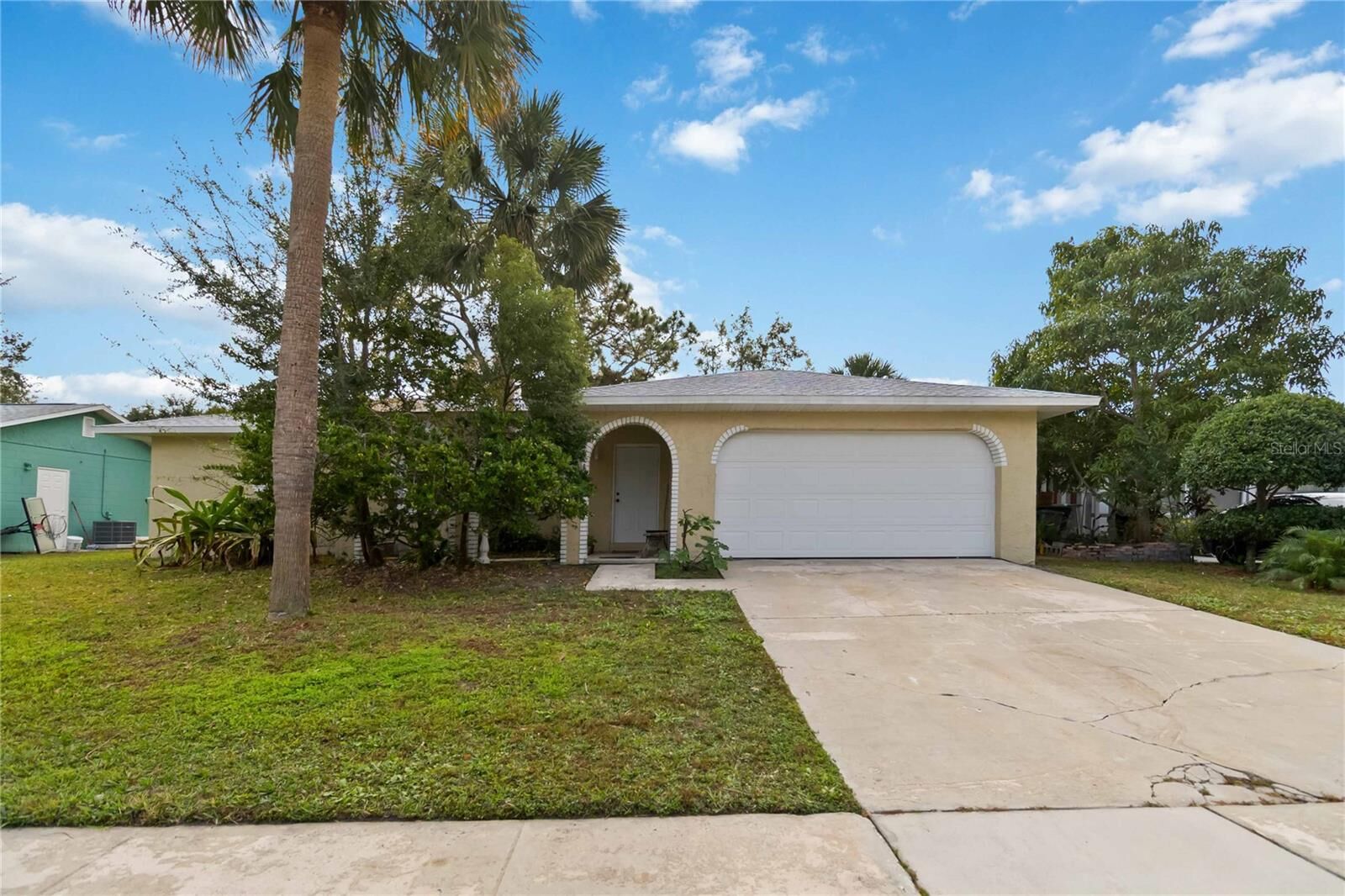 Property Photo:  4006 Macdonough Avenue  FL 32809 