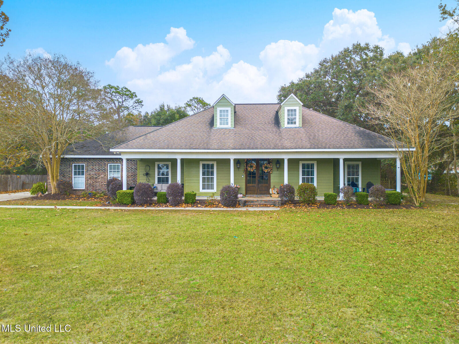 Property Photo:  5544 Pecan Haven Lane  MS 39560 