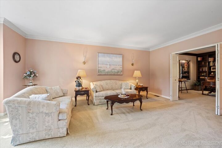 Property Photo:  2575 River Woods Drive  IL 60565 