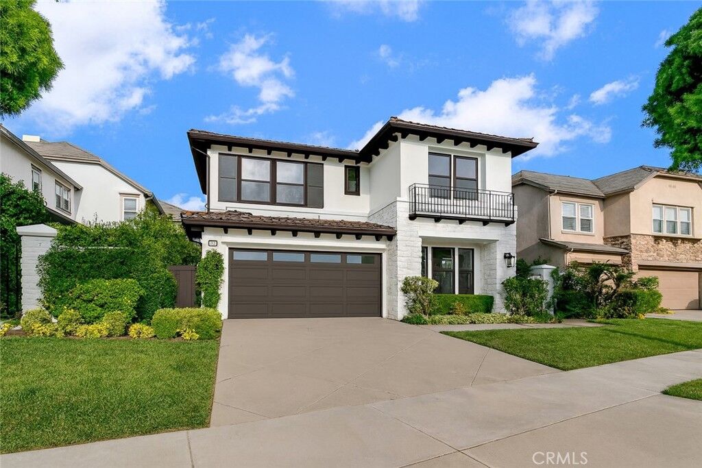 Property Photo: 14 Pavona CA 92657