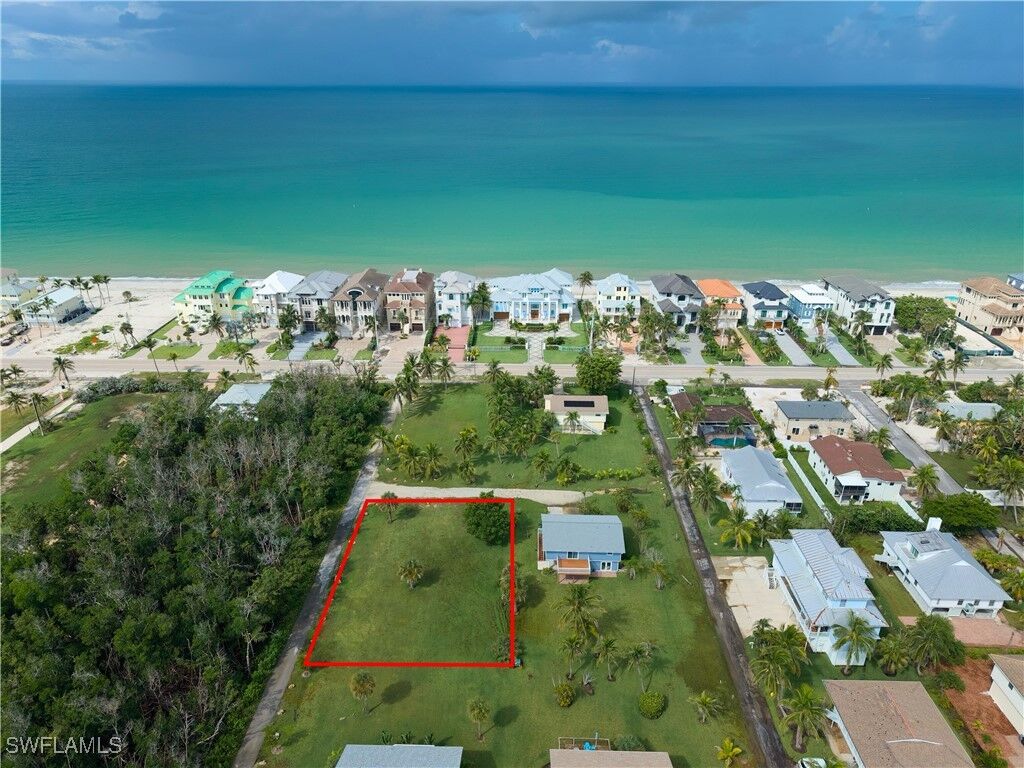 Property Photo:  27553 Hickory View Drive  FL 34134 