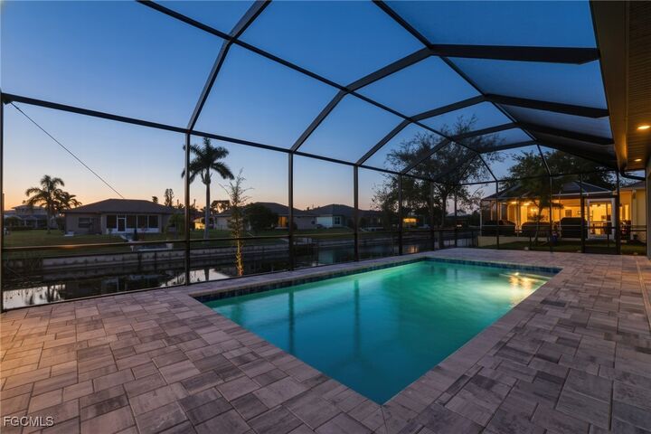 Property Photo: 866 SW 18th Street FL 33991