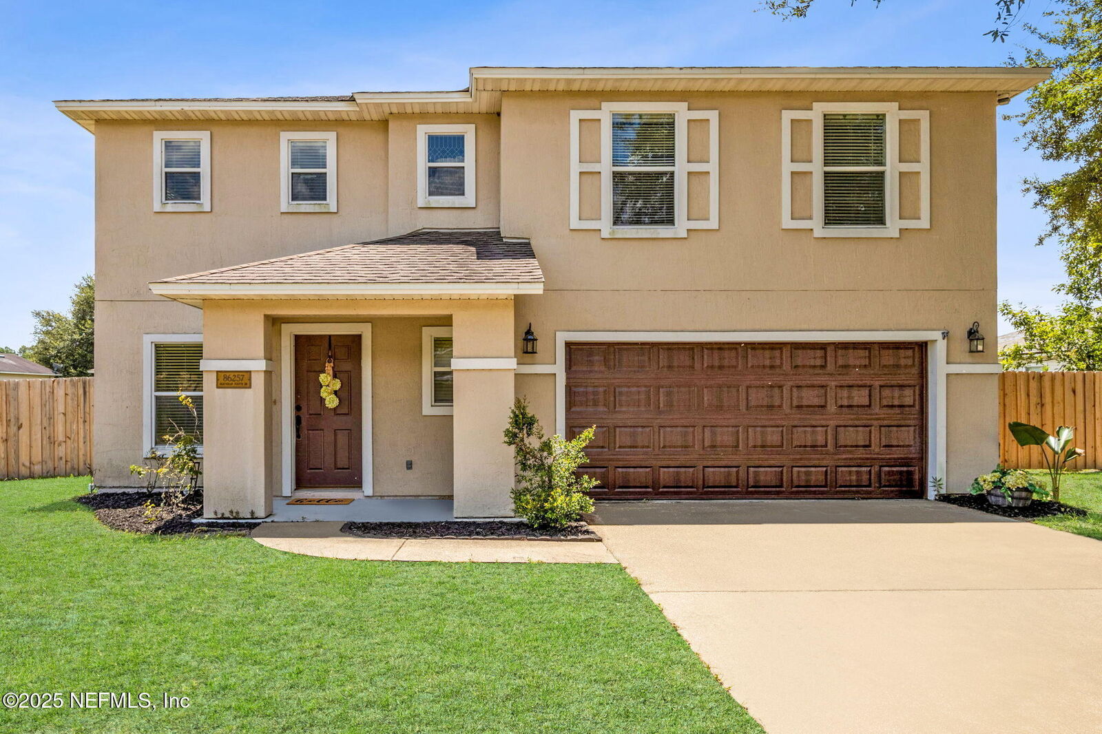 Property Photo:  86257 Cartesian Pointe Drive  FL 32097 