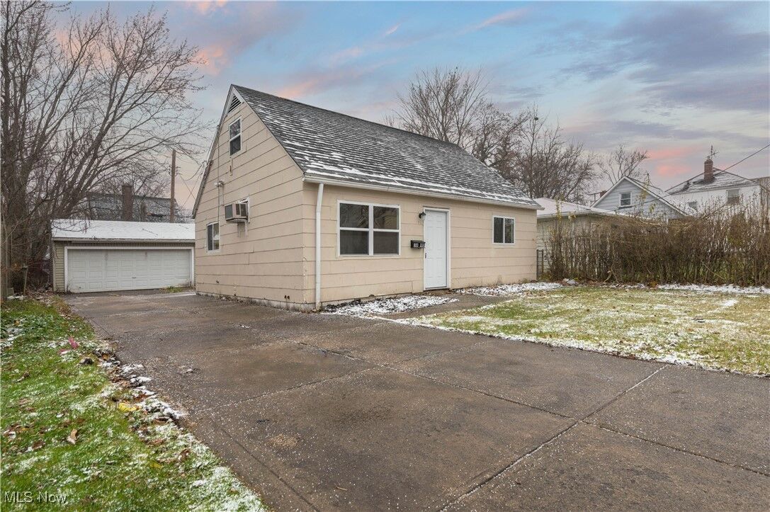 Property Photo:  3890 E 143rd Street  OH 44128 