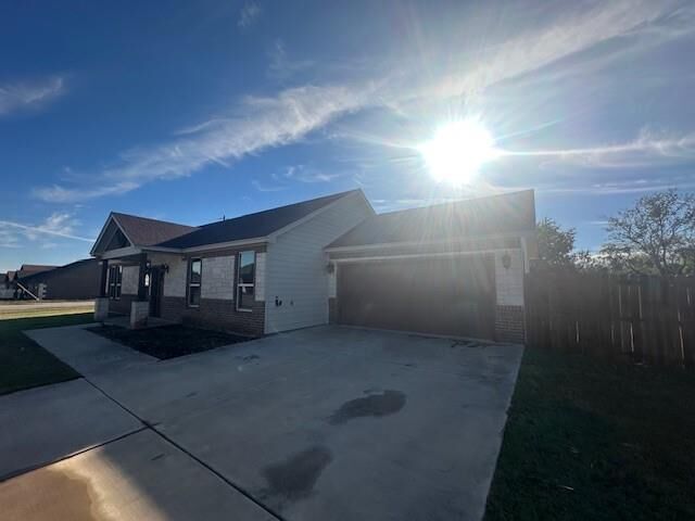 Property Photo: 2405 Creek Drive TX 76048
