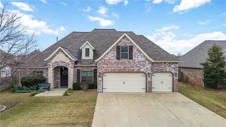 Property Photo: 6405 S 37th Street AR 72758