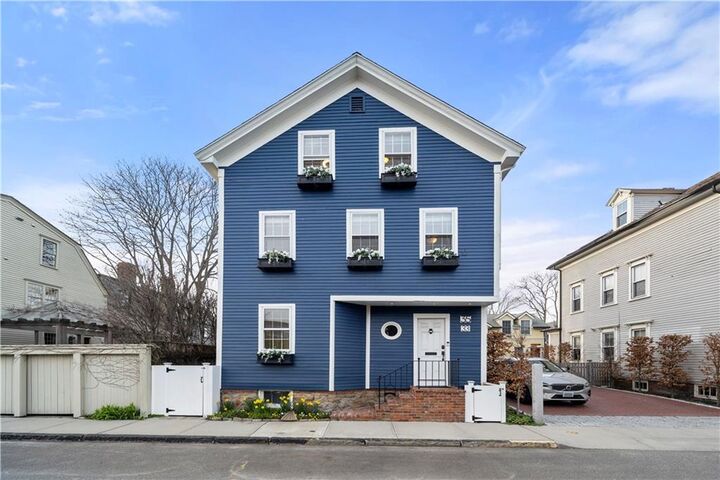 Property Photo:  33 Marsh Street  RI 02840 