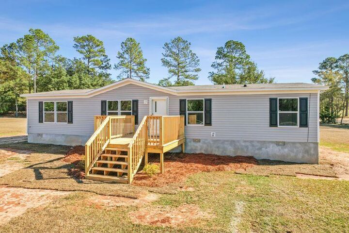 Property Photo:  8225 S County Rd 55  AL 36320 