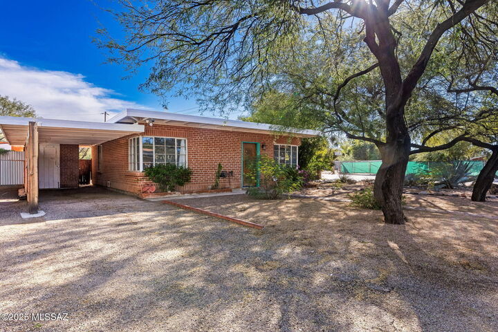 Property Photo:  3502 N Santa Rita Avenue  AZ 85719 
