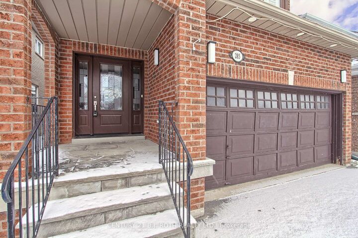 Photo de la propriété: 285 McBride Crescent ON L3X 2W4