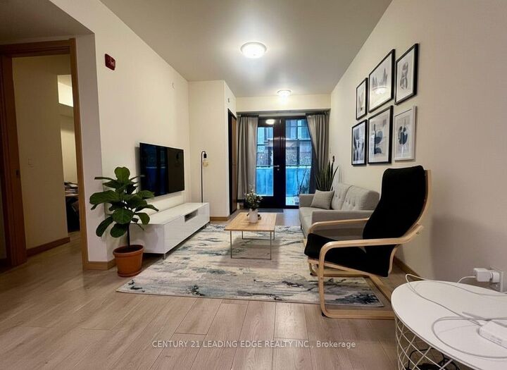 Photo de la propriété: 3453 Victoria Park Avenue A116 ON M1W 0A9