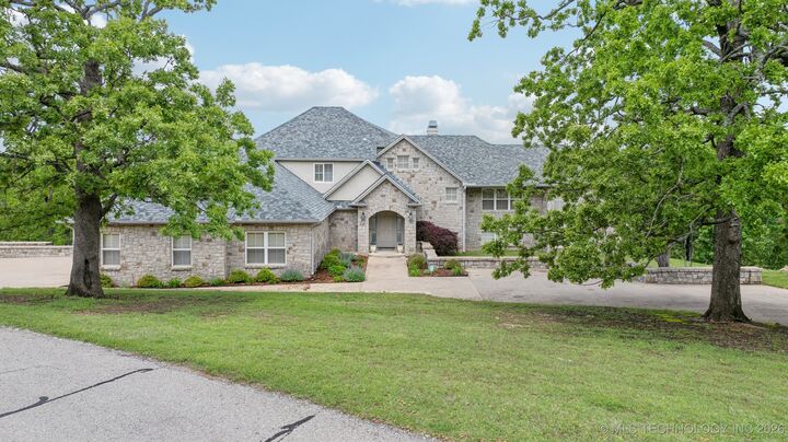 Property Photo:  238 Keypoint Drive  OK 74063 