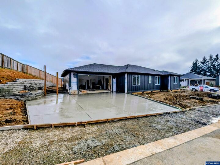 Property Photo:  6024 Evangelista (Lot 31) St S  OR 97306 