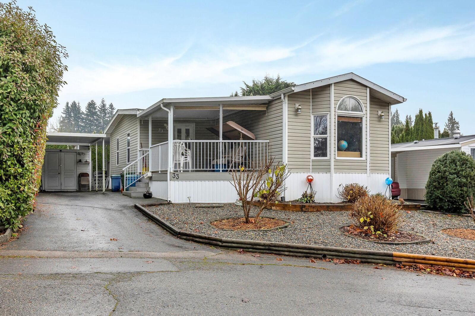 Property Photo: 2035 Martens Street 33 BC V2T 6M4