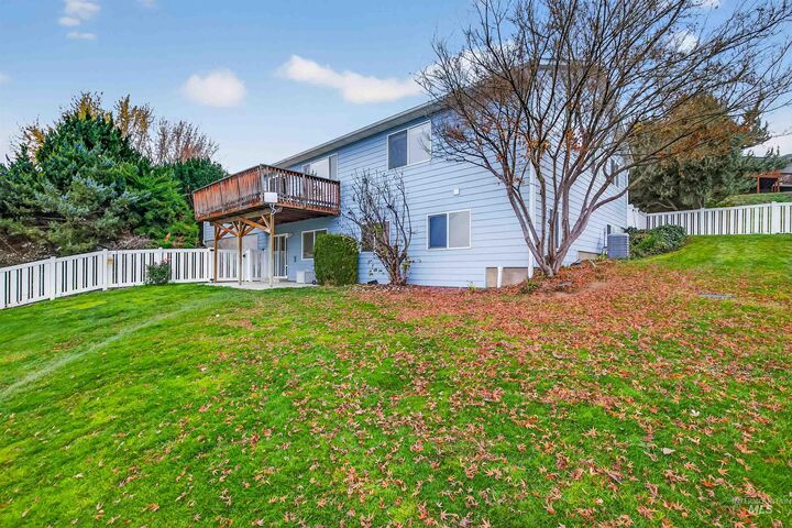 Property Photo: 2995 Dove Drive WA 99403