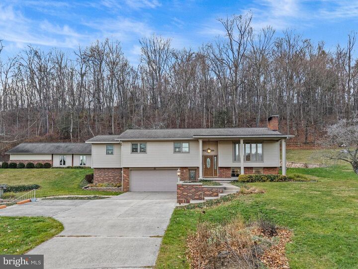 Property Photo: 125 Housel Road PA 15537