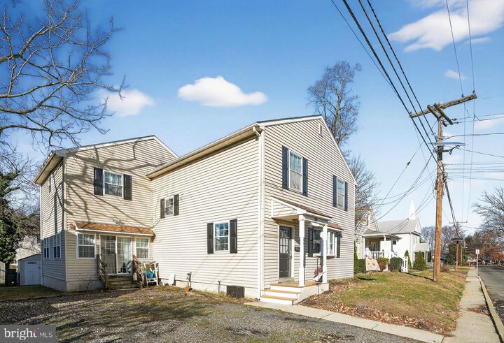 Property Photo: 510 Rhoads Ave NJ 08033