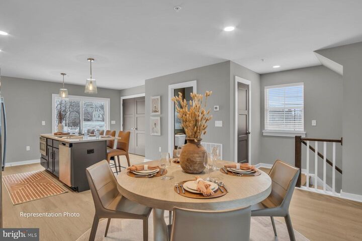 Property Photo:  28 Morgan Circle  PA 17013 