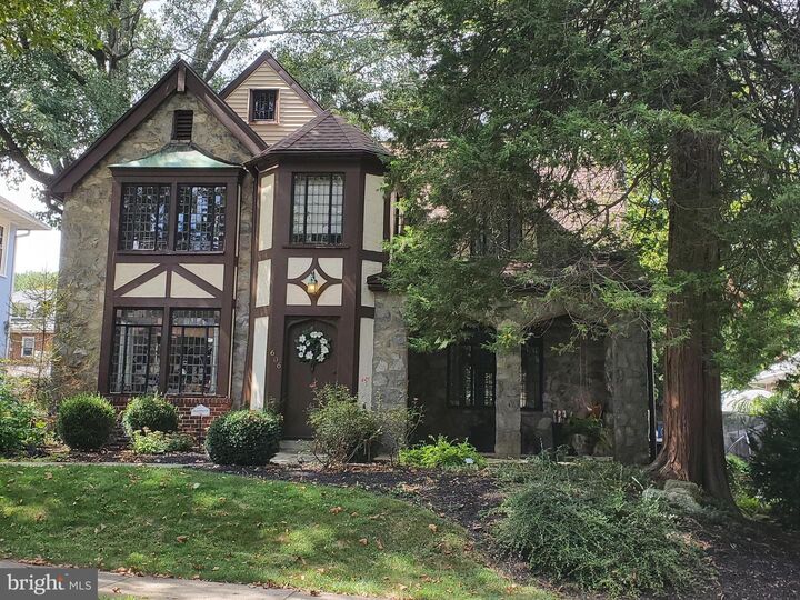 606 Brighton Avenue  Reading PA 19606 photo