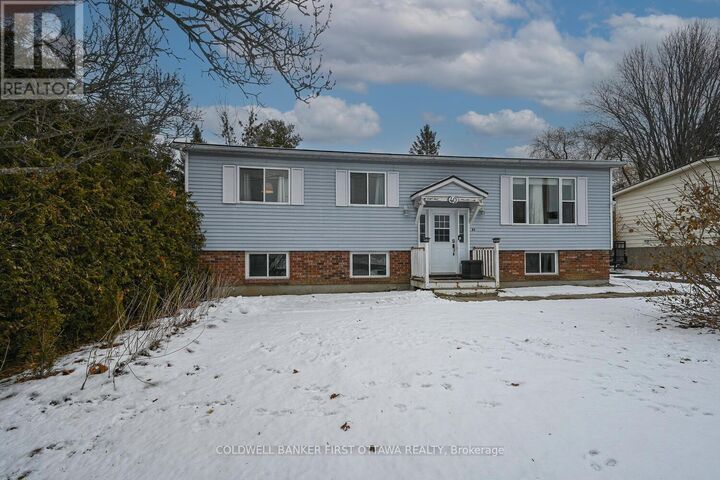 40 Fringewood Drive East  Ottawa ON K2S 1V1 photo
