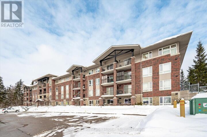 645 St David Street South 106  Centre Wellington (Fergus) ON N1M 0A9 photo