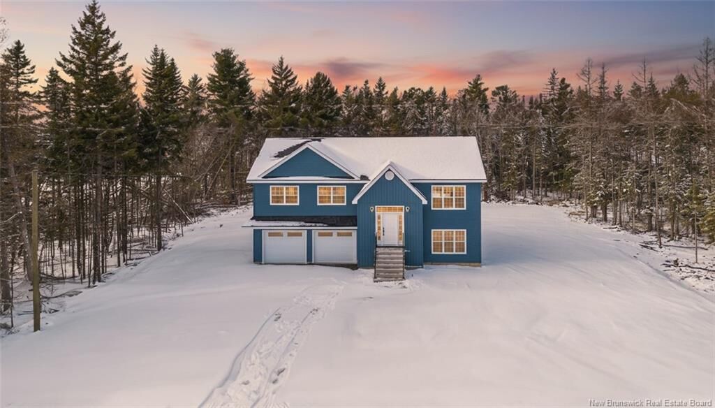 Property Photo: 33 Sandlewood Lane NB E3G 0E7