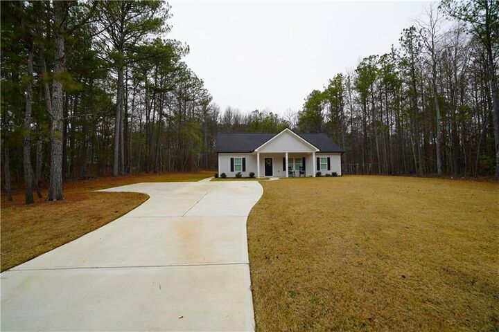 Property Photo:  2410 Mandeville Road  GA 30110 