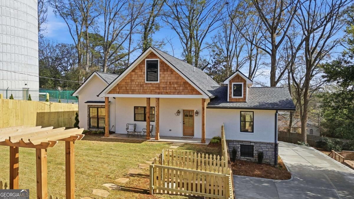 Property Photo: 542 Sugar Hill Drive NW GA 30060