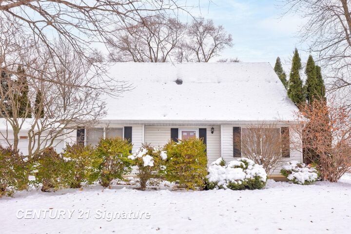 Property Photo:  5475 George Street  MI 48603 