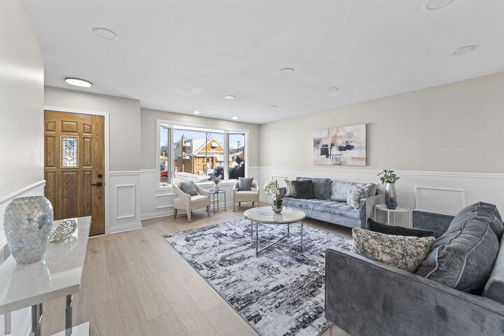 Property Photo: 8169 S Tripp Avenue IL 60652