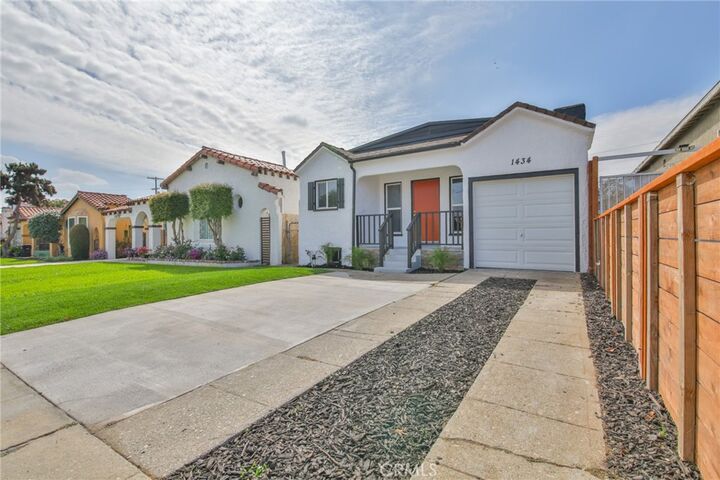 Property Photo:  1434 W 92nd St  CA 90047 