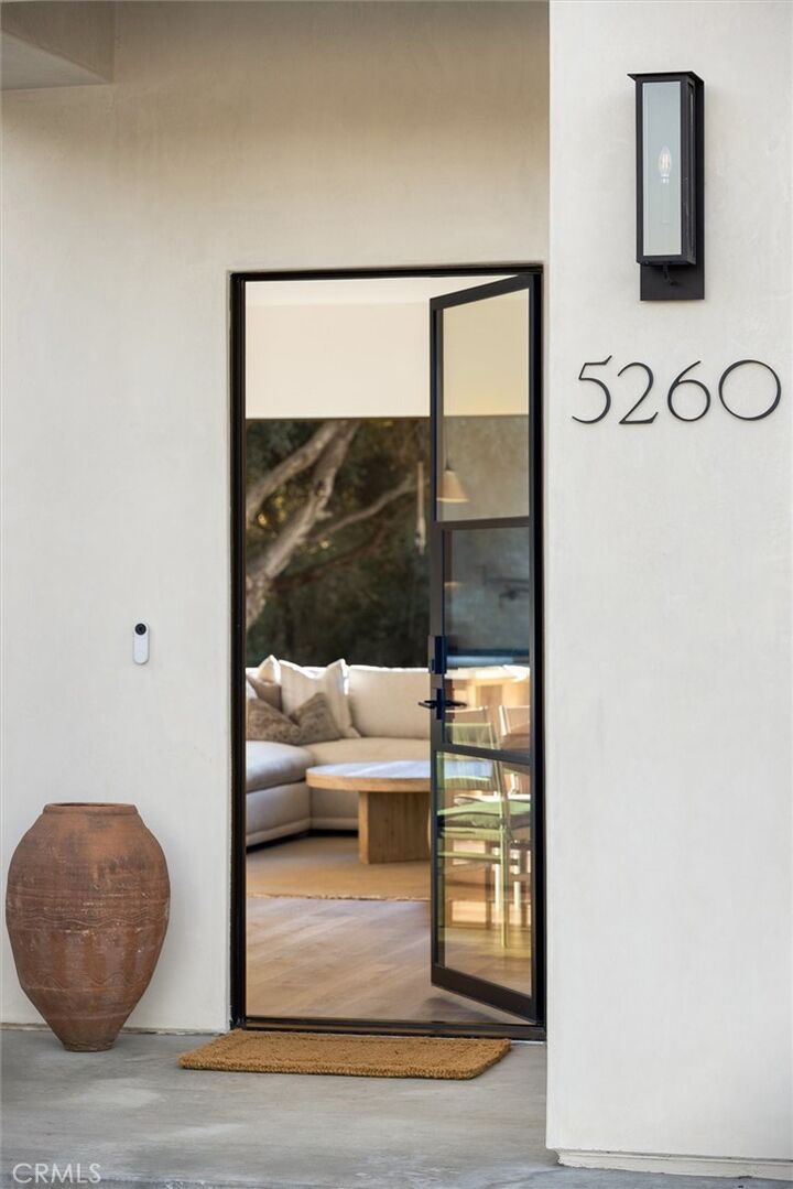 Property Photo:  5260 Windmill Wy  CA 93401 