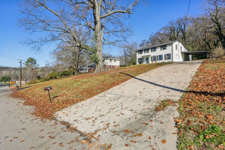 Property Photo: 338 Cross Timbers Dr TN 37221